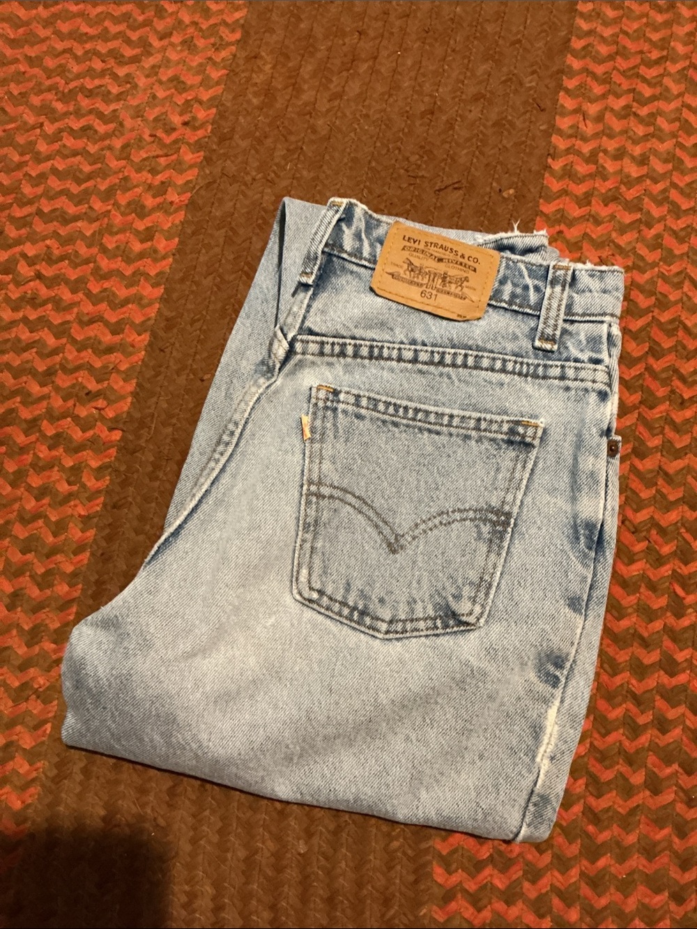 Vintage Pair of Levi’s 631 White Tab Jeans, size 28